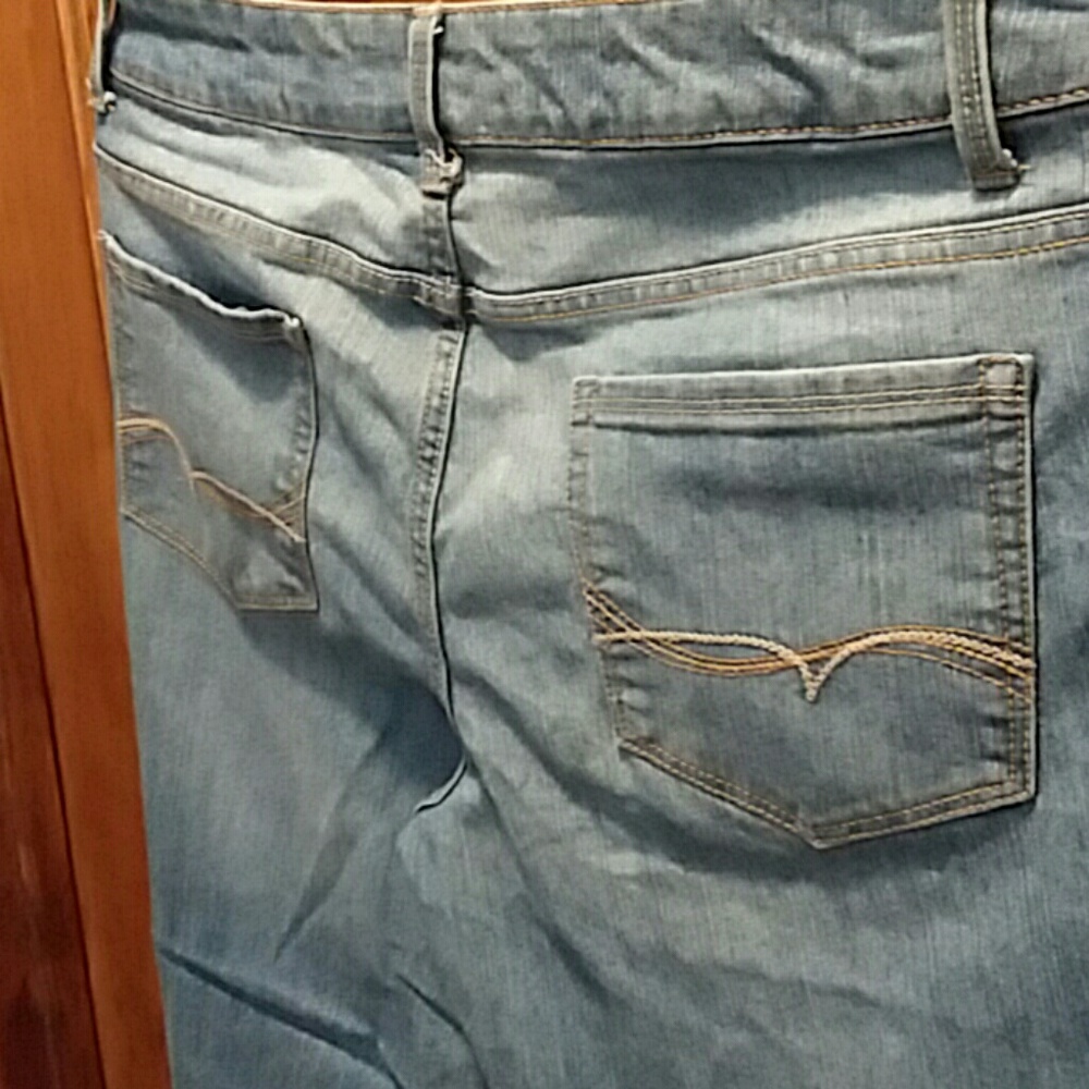 Jeans - Picture 4 of 4